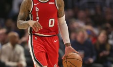 开云体育官网-利拉德重返开拓者，球队雄心勃勃，冲击总冠军