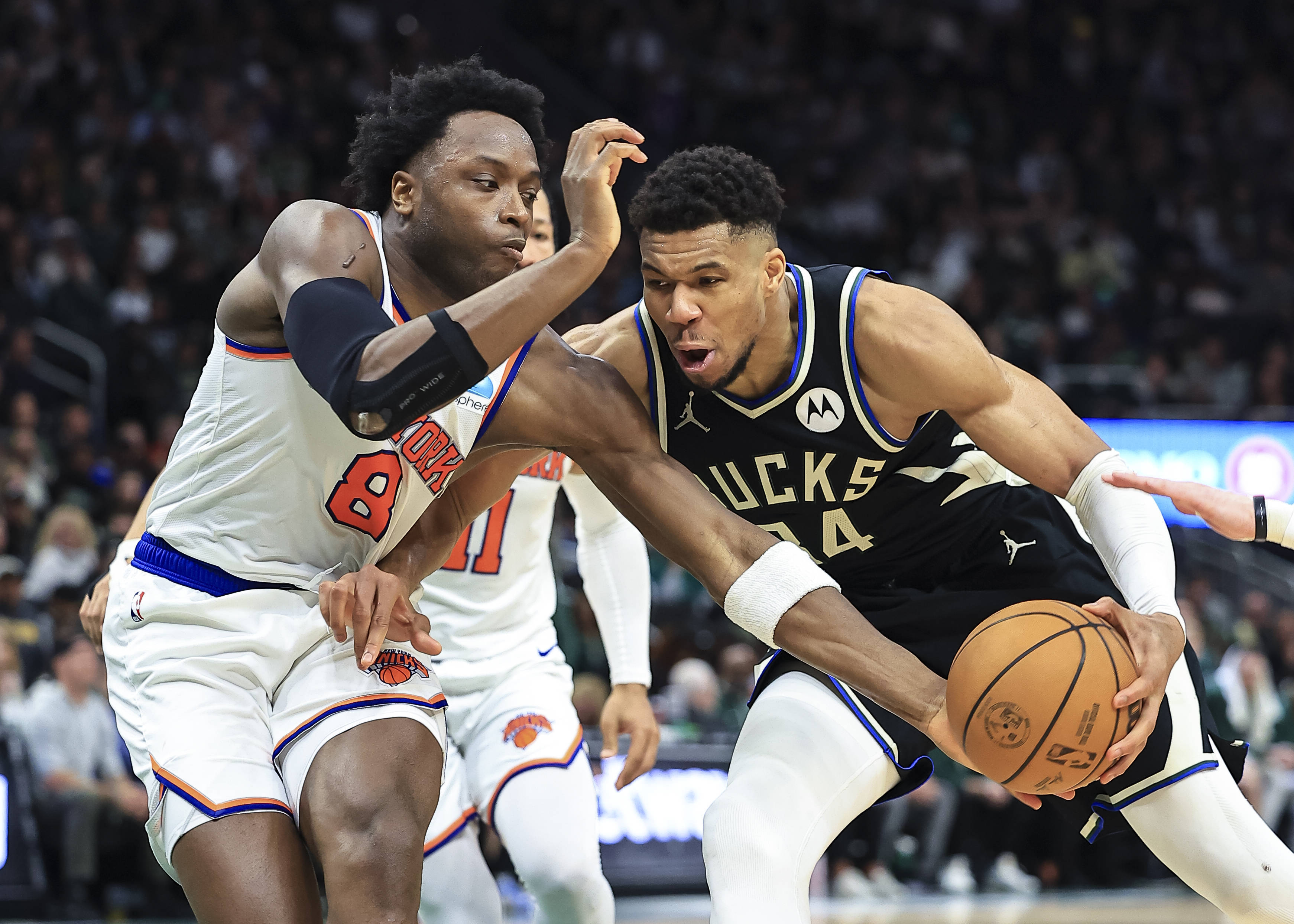 篮球比赛因疫情暂停，NBA球员无法参赛
