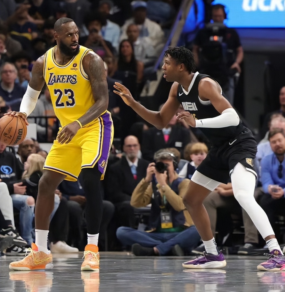 萨拉戈萨告捷，一场豪取三分