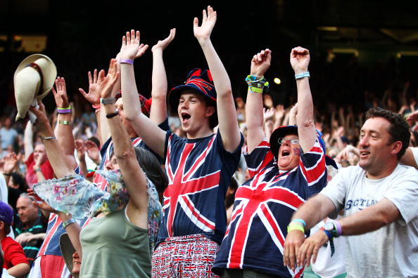 关于青岛海牛球迷喜提门票促销，欢呼鼓舞的信息