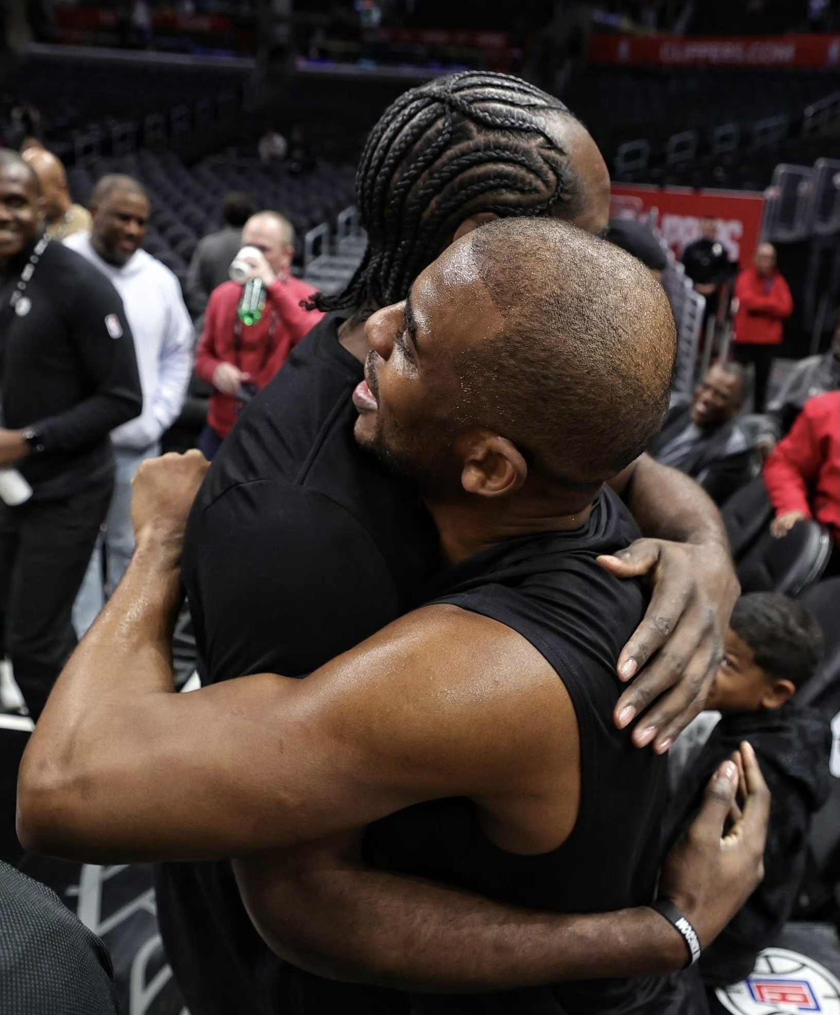 包含保罗要求交易？太阳老孤似乎已无法挽救的词条