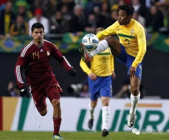 伯明翰城队意外爆冷，击败积分榜前三的对手