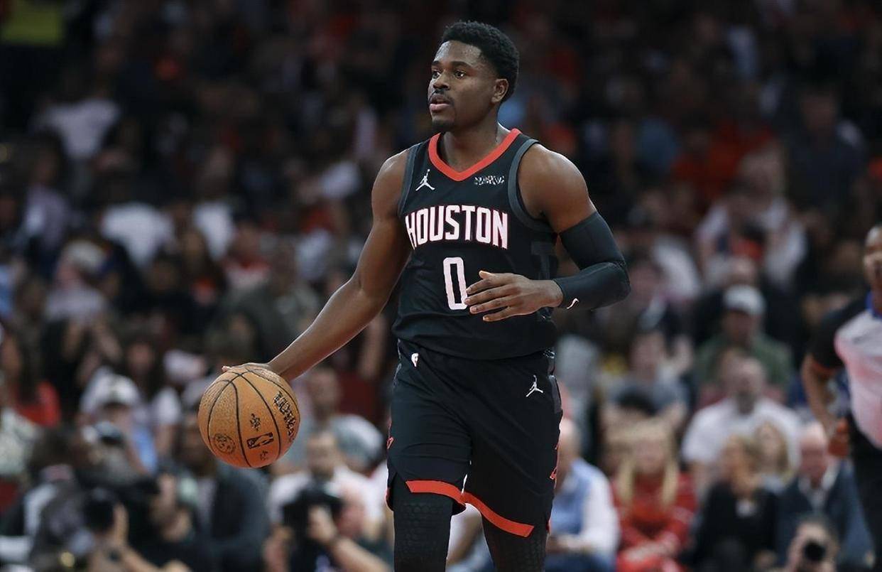 关于快船力克上海队，霍勒迪状态火热的信息