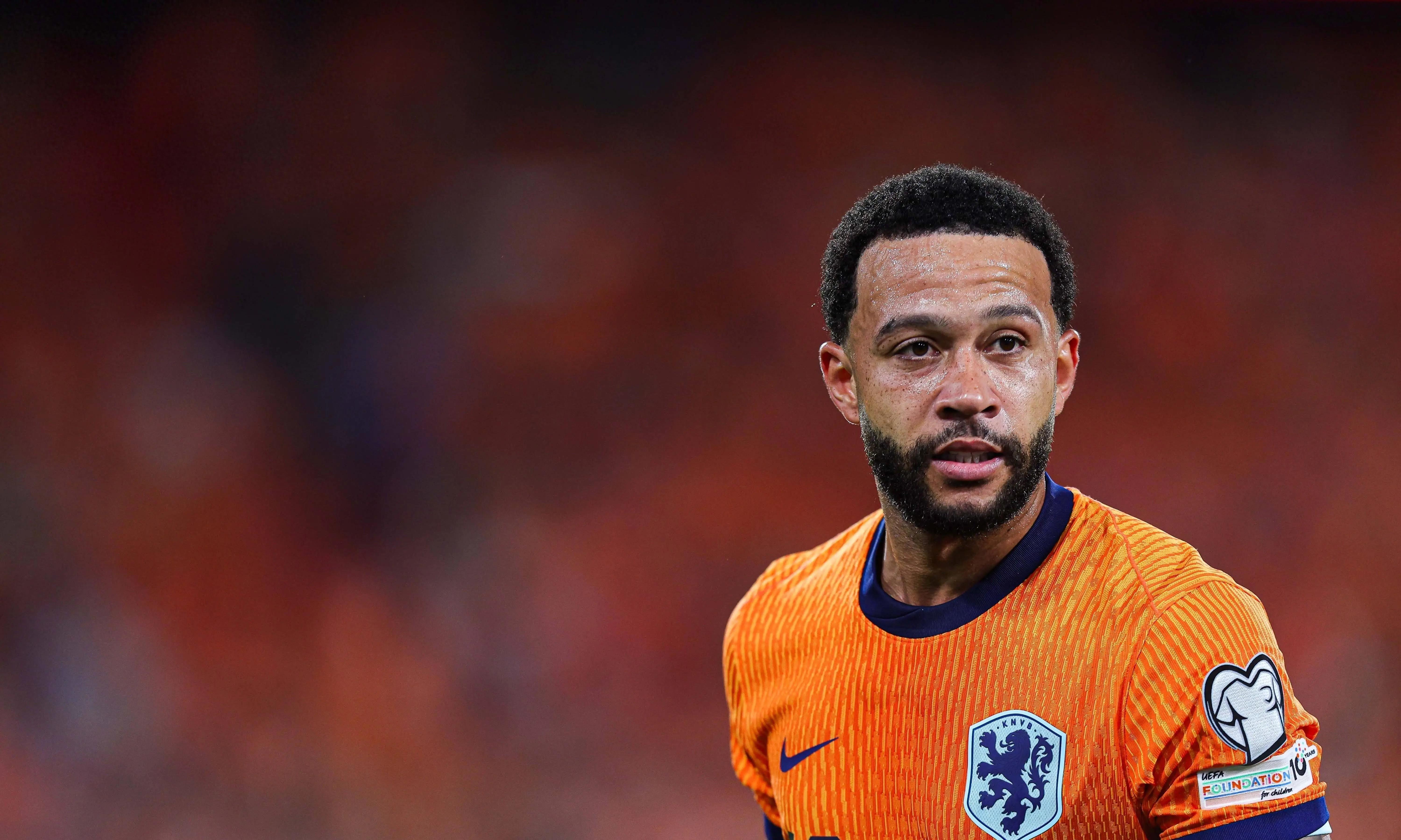 包含拉沃尔杯险胜年终总决赛，穆雷关键制胜的词条